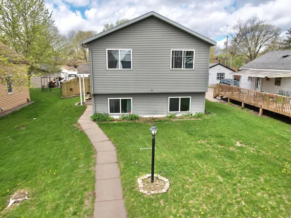 1209 3rd Ave S, Sauk Rapids, MN 56379