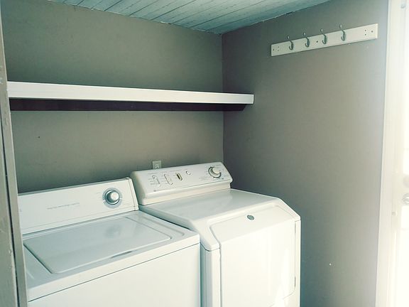 4th image of 362 Logenita St