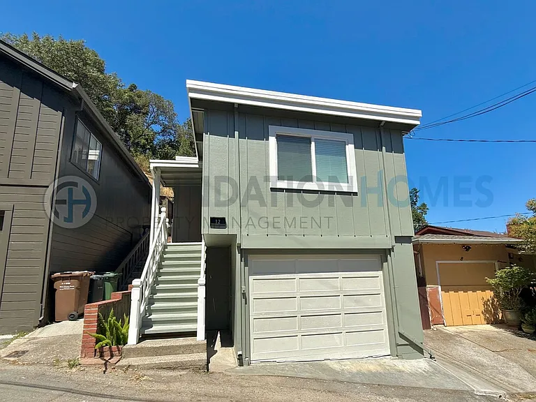 12 Perry Walk — Photo 32