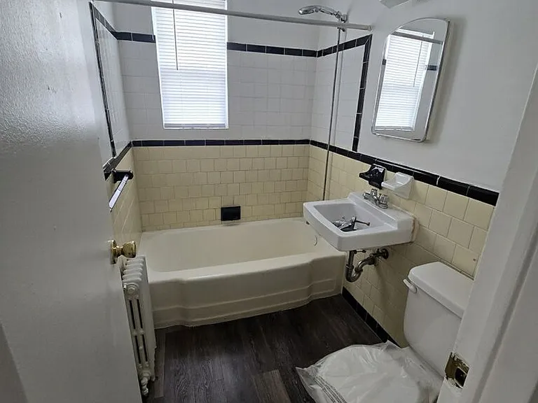 214 Kenilworth Ave NE — Photo 10