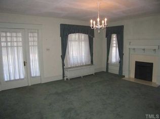 303 5th St, Mebane, NC 27302