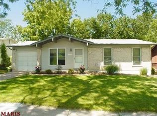 2709 Creekwood Manor Ln, Saint Louis, MO