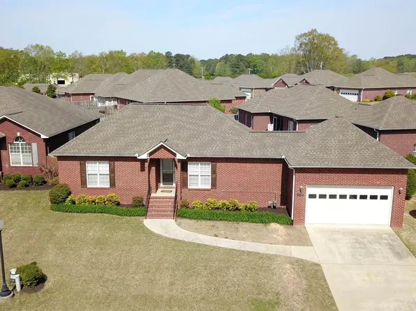 2974 Phelan Cir SE, Hanceville, AL 35077