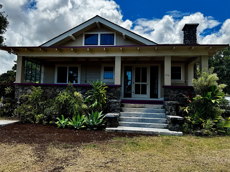 572 Laie Dr
