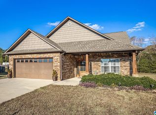 2004 Highview Way, Calera, AL 35040