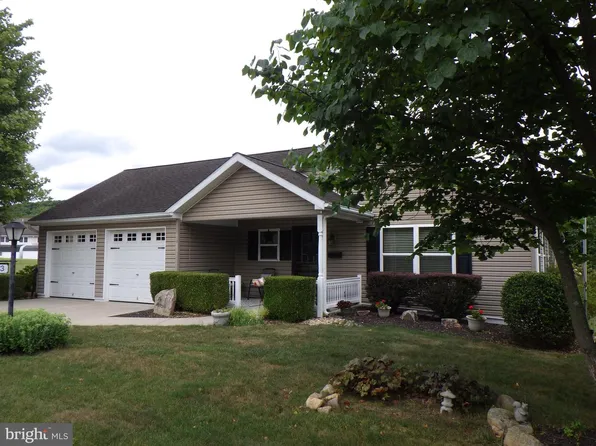 13 Beauty Mary Way, Pine Grove, PA 17963