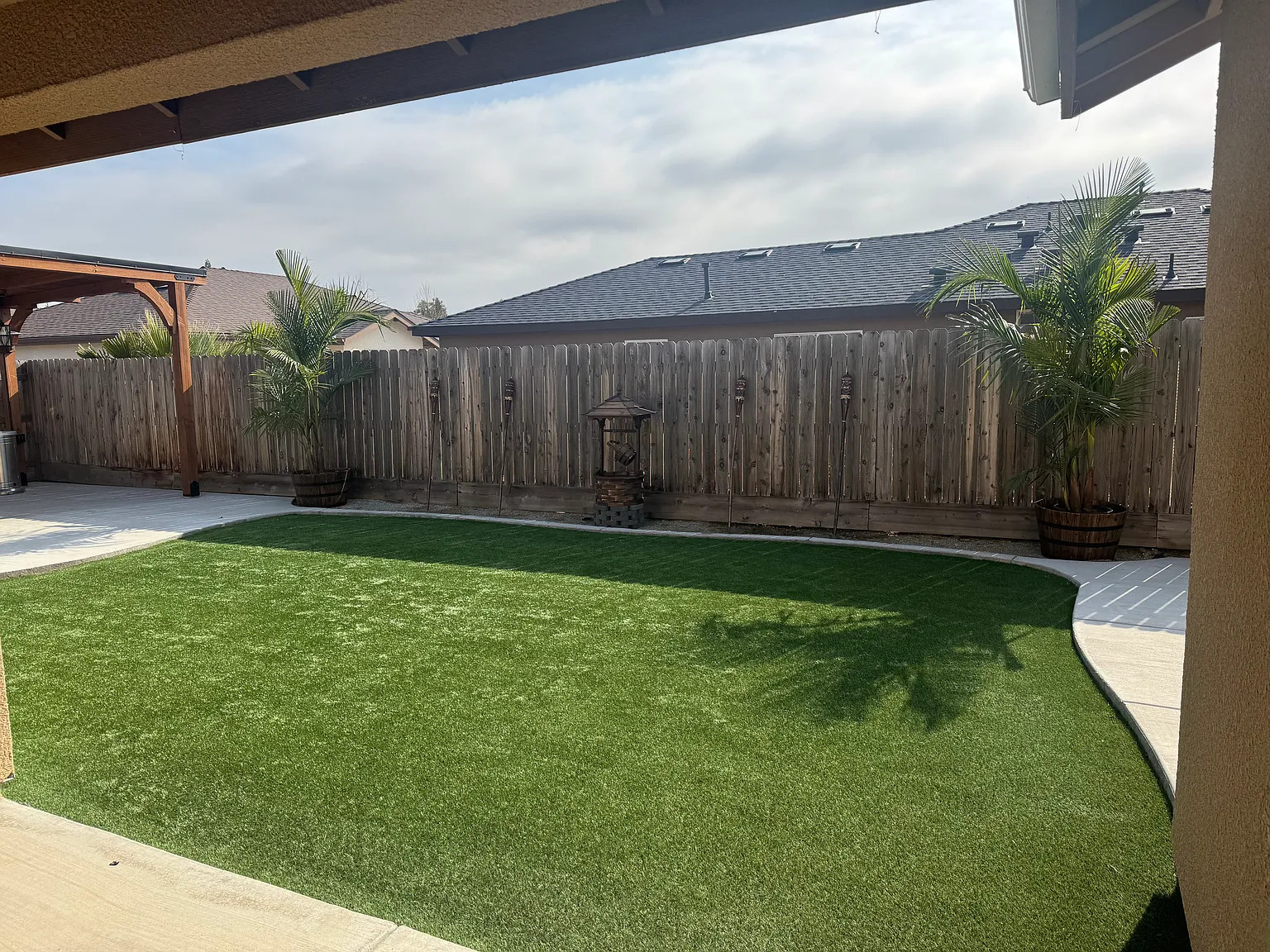916 N Redondo St — Photo 3