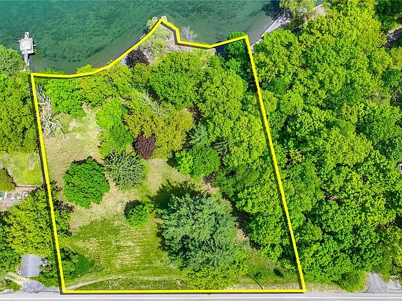 2nd image of 1629 Taughannock Blvd