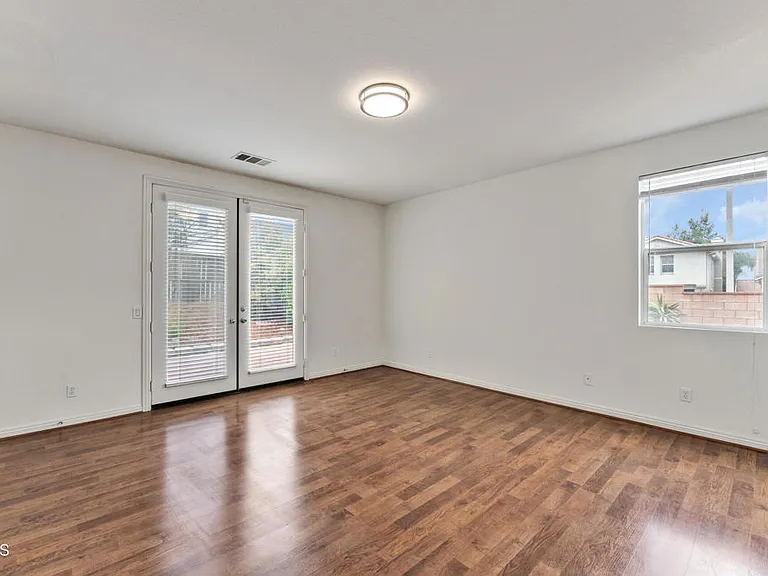 24889 Ashtree Ct — Photo 18