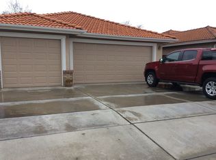 1555 Arbella Ln, Madera, CA 93637