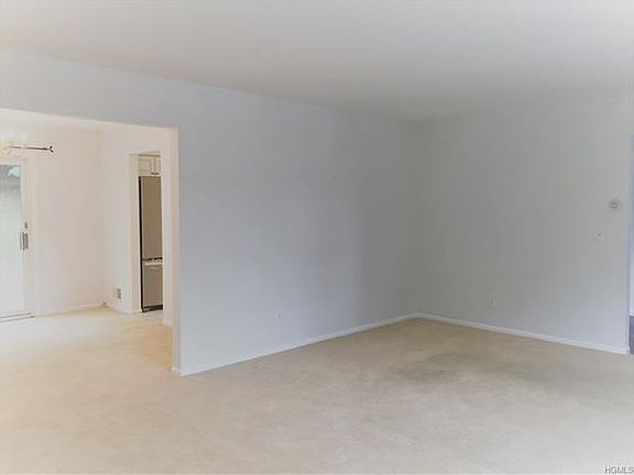 4th image of 15 Bellewood Ave