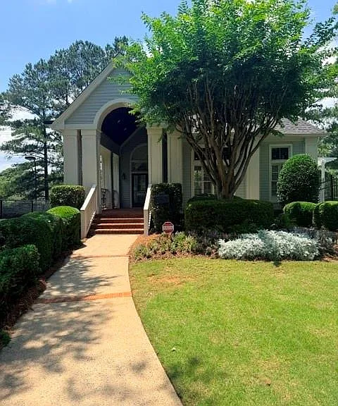 3296 Belmont Glen Dr SE — Photo 40