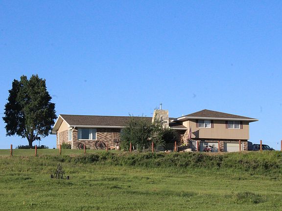 2nd image of 4132 Road 35 Half