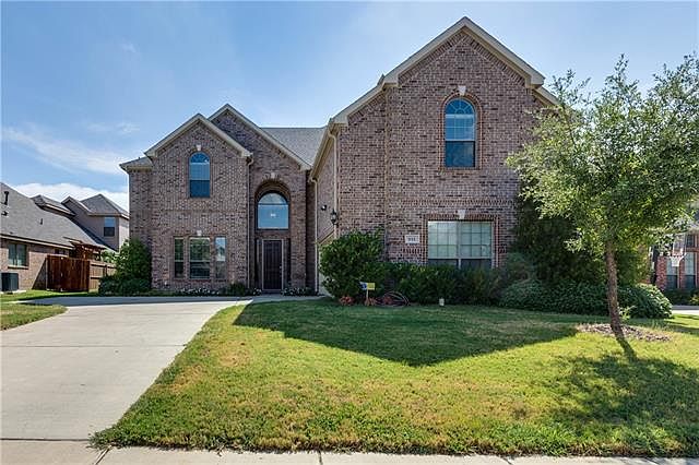 1st image of 212 Kilkenny Ct