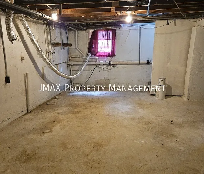 834 Howbert Ave SW — Photo 12