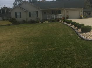 21 Walnut Ln, Morgantown, KY 42261