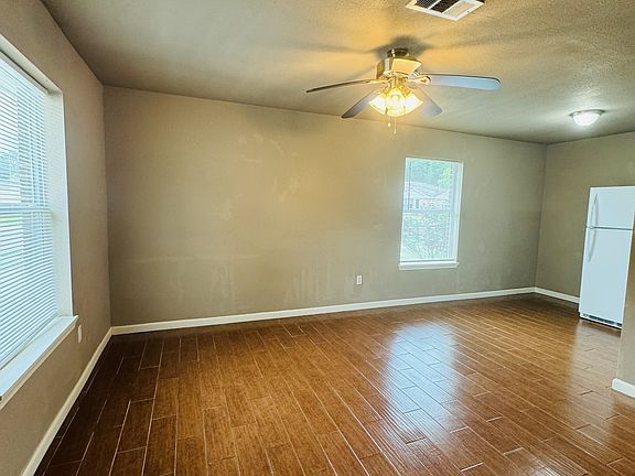 2nd image of 2451 Clayborn Ln Unit 232