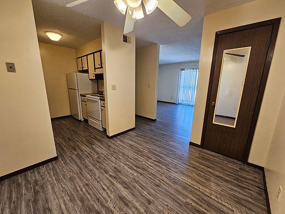 3rd image of 3215-3237 Pioneer Ave SE #322516