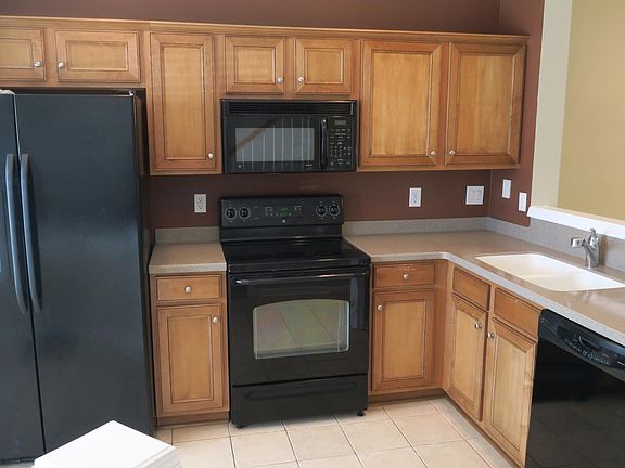 4th image of 8132 Summerside Cir