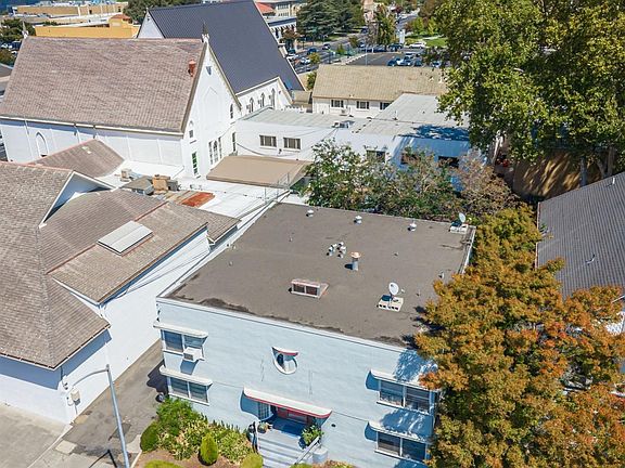 2nd image of 720 Franklin Street