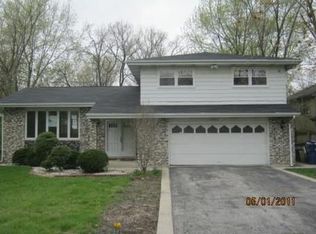 9606 S 78th Ct, Hickory Hills, IL