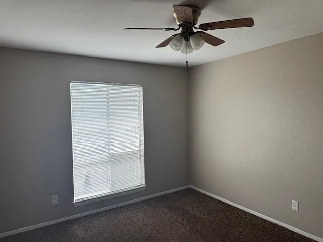 6030 Schroeder — Photo 23
