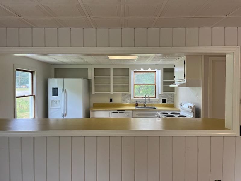 248 Northern Ave, Farmingdale, ME 04344 Zillow