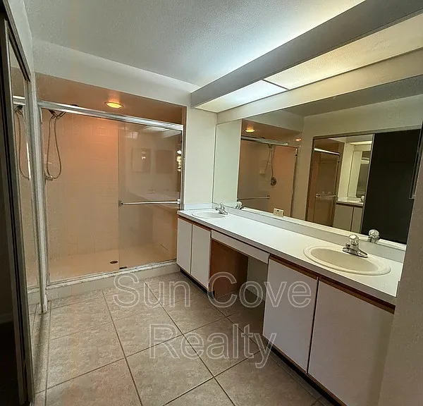 5215 Lochmead Ter — Photo 9