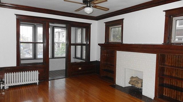 2nd image of 5546 N Winthrop Ave #2
