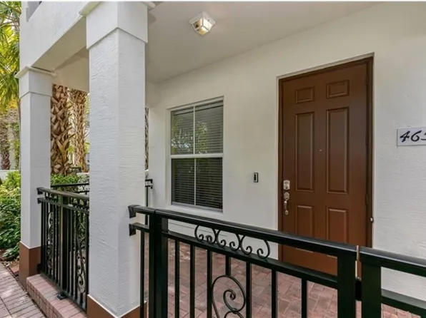 4658 Monarch Way, Pompano Beach, FL 33073