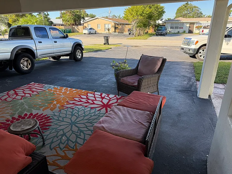 Covered outdoor
area.