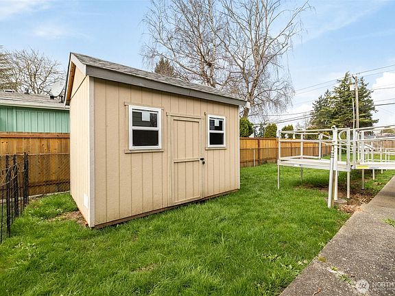 3rd image of 2119 S 252nd Street