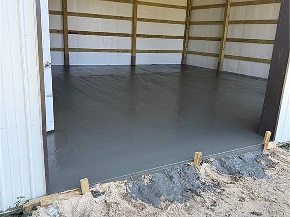 5th image of 12289 Leblanc Ln