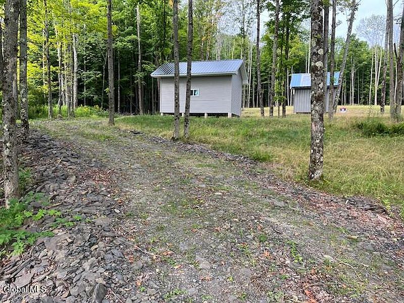 3rd image of 457 Dodge Lodge Road