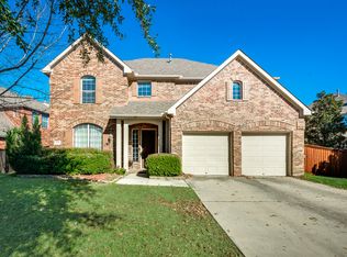 9249 General Worth Dr, Fort Worth, TX 76244