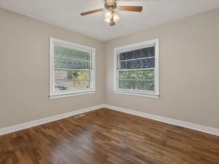 102 Chitwood St — Photo 19