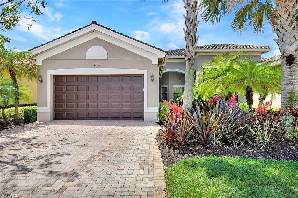 Building Photo - 13423 Silktail Dr