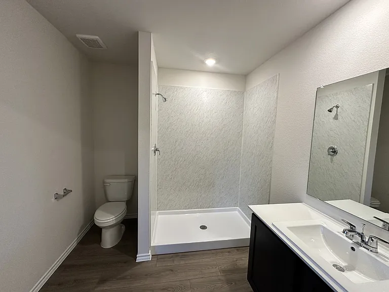 1153 Northfield Dr — Photo 14