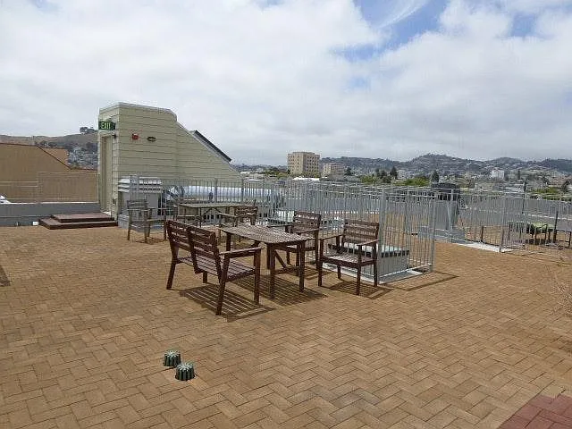 2652 Harrison St #303 — Photo 22