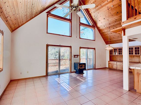 4th image of 60001 Cascadel Dr S