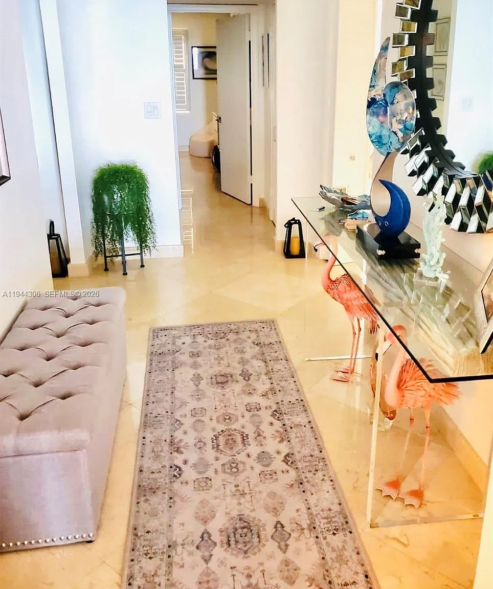 2 bed, 1500 sqft, $3,400 — Photo 4