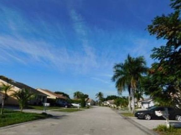 4th image of 5596 Priscilla Ln