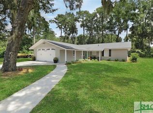 302 Surrey Rd, Savannah, GA 31410