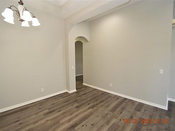 2nd image of 10914 Australian Pine Dr