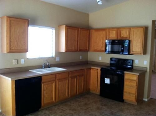 5th image of 955 S Tucana Ln