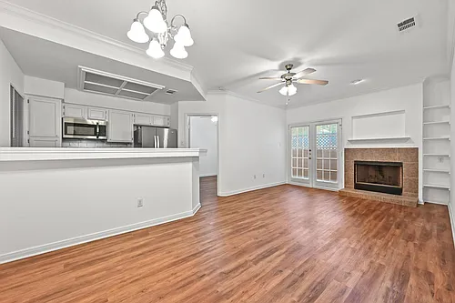 3111 Tom Green St Photo 1