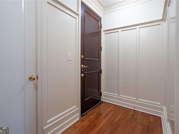 2nd image of 1717 N Decatur Rd NE Unit 219