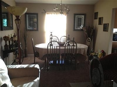 5th image of 2318 Queensway Dr
