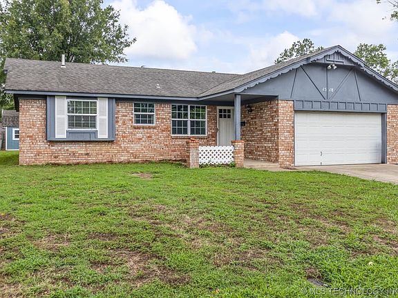 3rd image of 1518 Skyline Cir