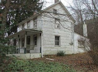 956 Mount Cydonia Rd, Fayetteville, PA 17222